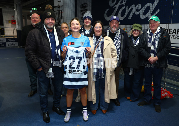 AFLW 2025 Round 01 - Geelong v North Melbourne - A-61410334