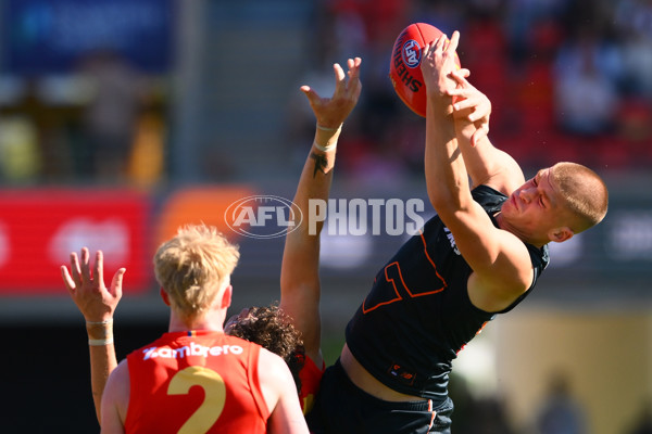 AFL 2025 Round 23 - Gold Coast v GWS - A-61410377