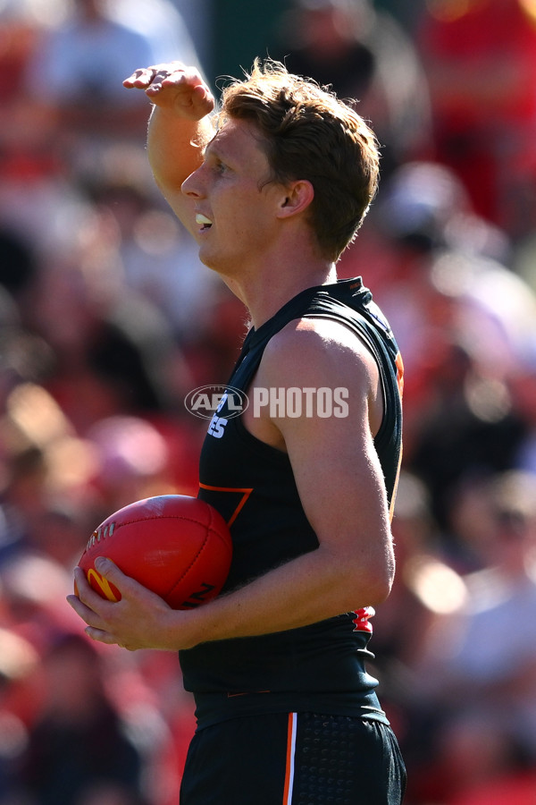 AFL 2025 Round 23 - Gold Coast v GWS - A-61410393