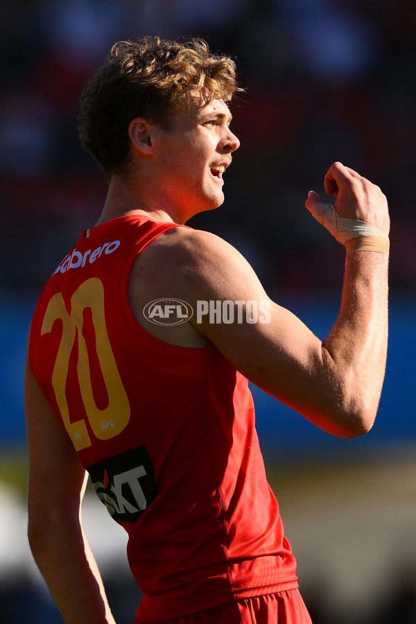 AFL 2025 Round 23 - Gold Coast v GWS - A-61410406