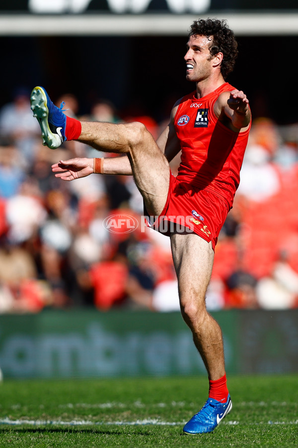 AFL 2025 Round 23 - Gold Coast v GWS - A-61412850