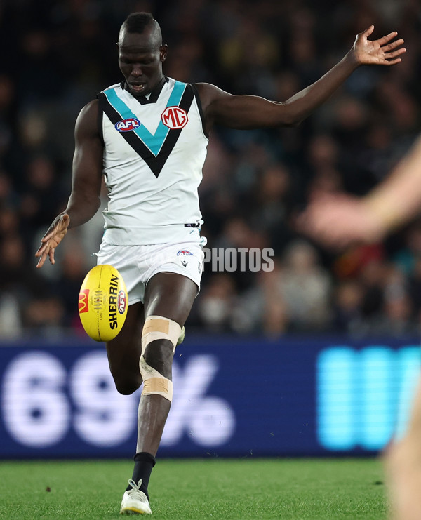 AFL 2025 Round 23 - Carlton v Port Adelaide - A-61412900