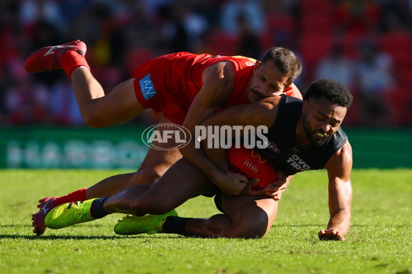AFL 2025 Round 23 - Gold Coast v GWS - A-61412908