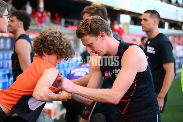 AFL 2025 Round 23 - Gold Coast v GWS - A-61415293