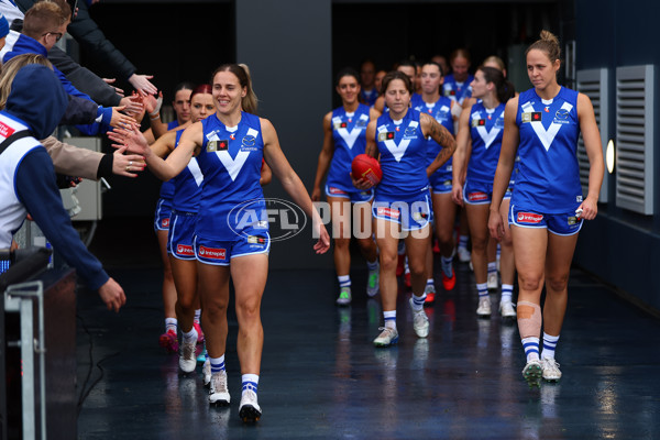 AFLW 2025 Round 01 - Geelong v North Melbourne - A-61415298