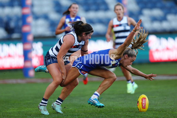 AFLW 2025 Round 01 - Geelong v North Melbourne - A-61416040