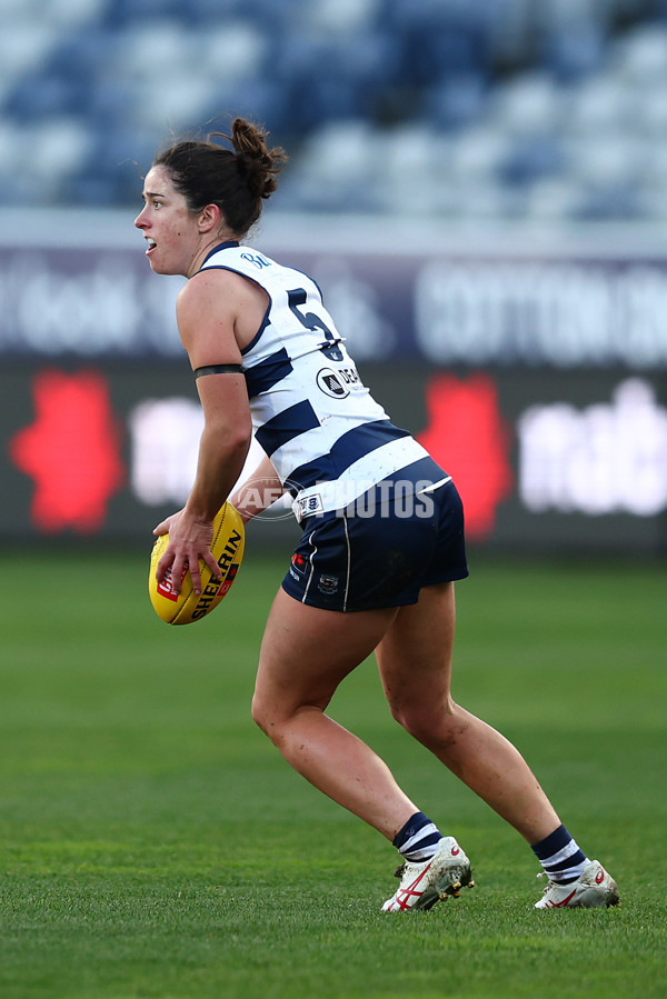 AFLW 2025 Round 01 - Geelong v North Melbourne - A-61418824