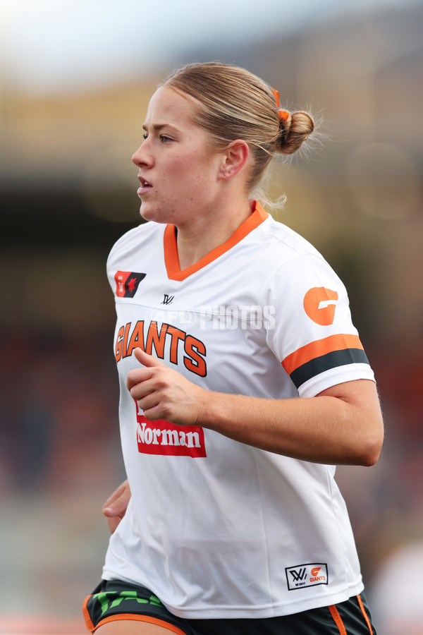 AFLW 2025 Round 01 - GWS v Essendon - A-61421643