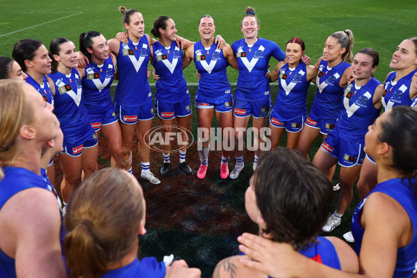 AFLW 2025 Round 01 - Geelong v North Melbourne - A-61421727