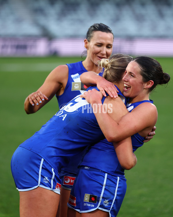 AFLW 2025 Round 01 - Geelong v North Melbourne - A-61421734