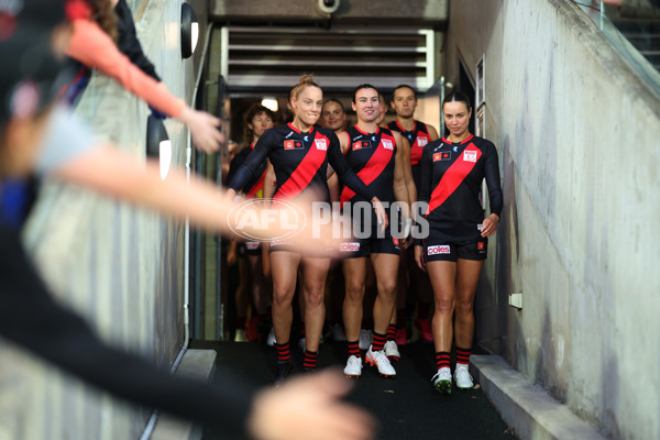 AFLW 2025 Round 01 - GWS v Essendon - A-61424010