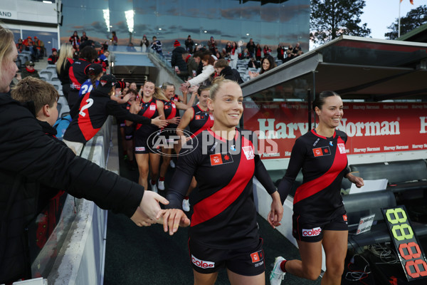AFLW 2025 Round 01 - GWS v Essendon - A-61424012