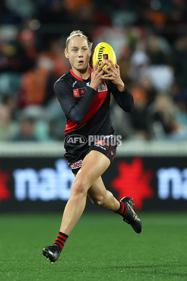 AFLW 2025 Round 01 - GWS v Essendon - A-61424058