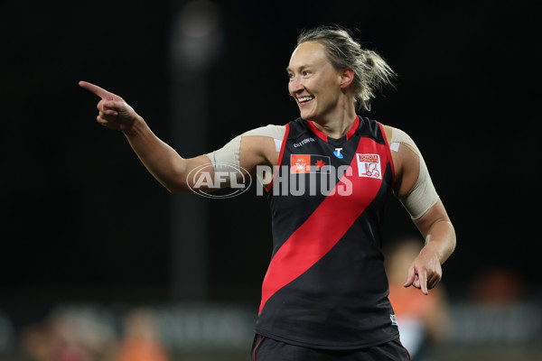 AFLW 2025 Round 01 - GWS v Essendon - A-61426836