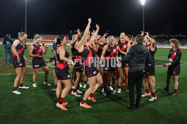 AFLW 2025 Round 01 - GWS v Essendon - A-61432031