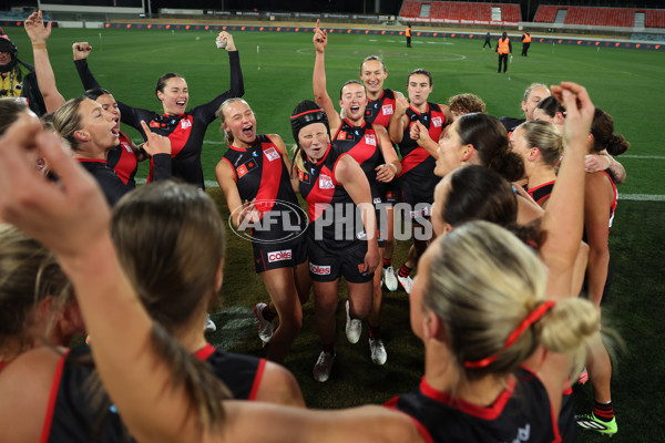 AFLW 2025 Round 01 - GWS v Essendon - A-61432623