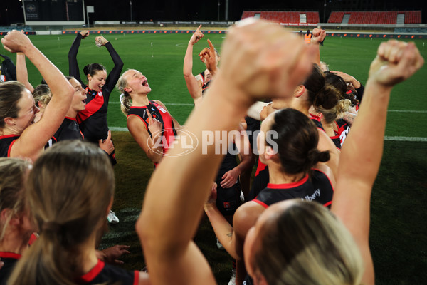 AFLW 2025 Round 01 - GWS v Essendon - A-61432625