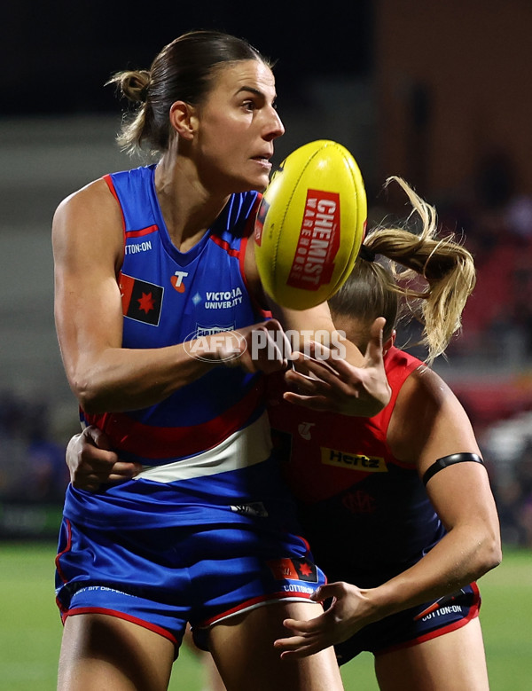 AFLW 2025 Round 01 - Western Bulldogs v Melbourne - A-61434695