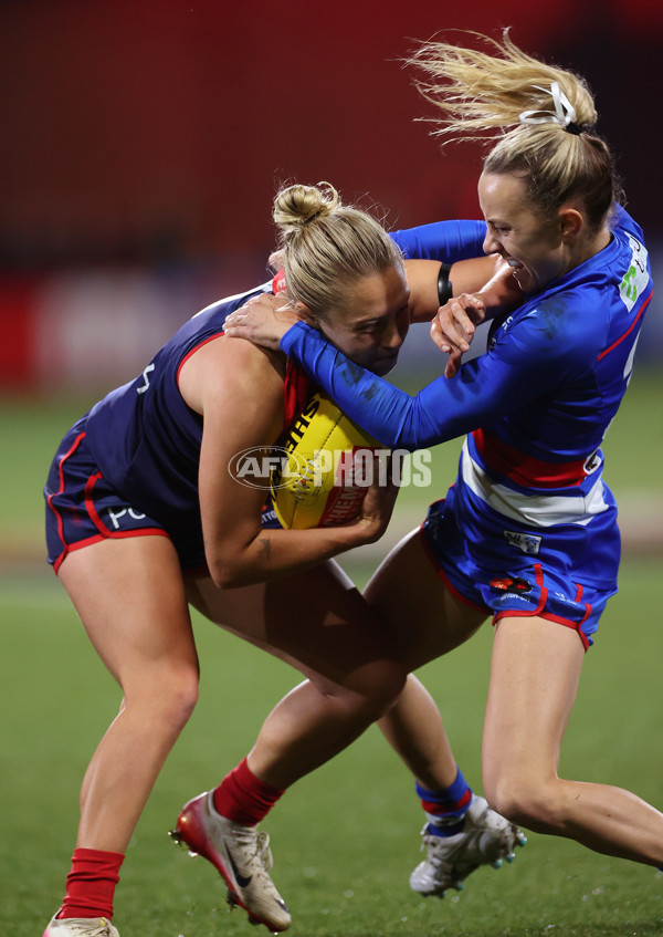 AFLW 2025 Round 01 - Western Bulldogs v Melbourne - A-61437196
