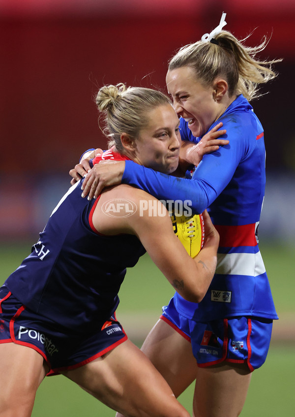 AFLW 2025 Round 01 - Western Bulldogs v Melbourne - A-61437921