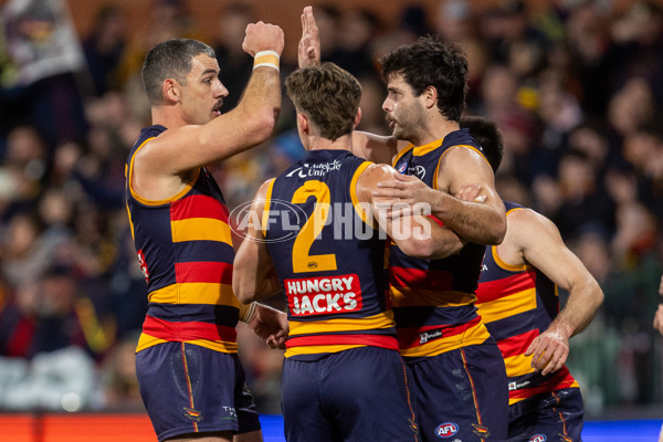 AFL 2025 Round 23 - Adelaide v Collingwood - A-61437943