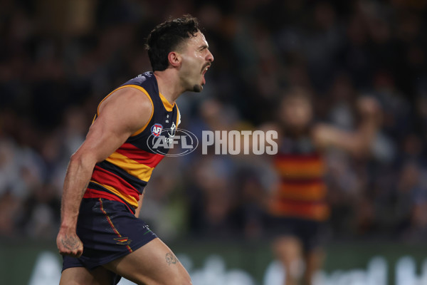AFL 2025 Round 23 - Adelaide v Collingwood - A-61439891