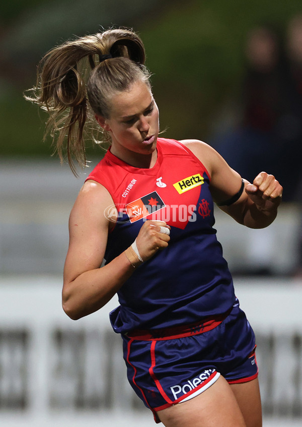 AFLW 2025 Round 01 - Western Bulldogs v Melbourne - A-61440472