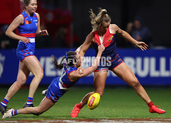 AFLW 2025 Round 01 - Western Bulldogs v Melbourne - A-61442356