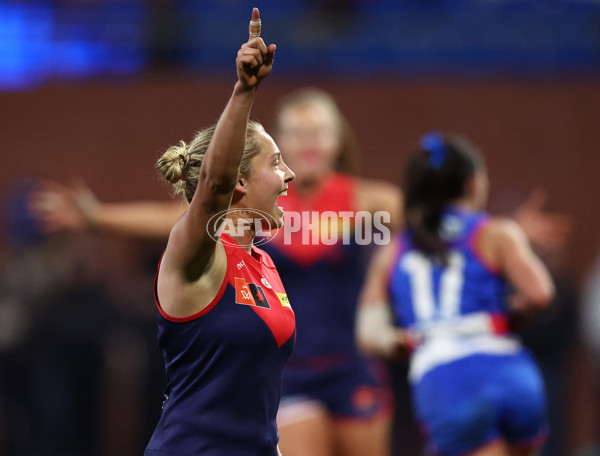 AFLW 2025 Round 01 - Western Bulldogs v Melbourne - A-61442873