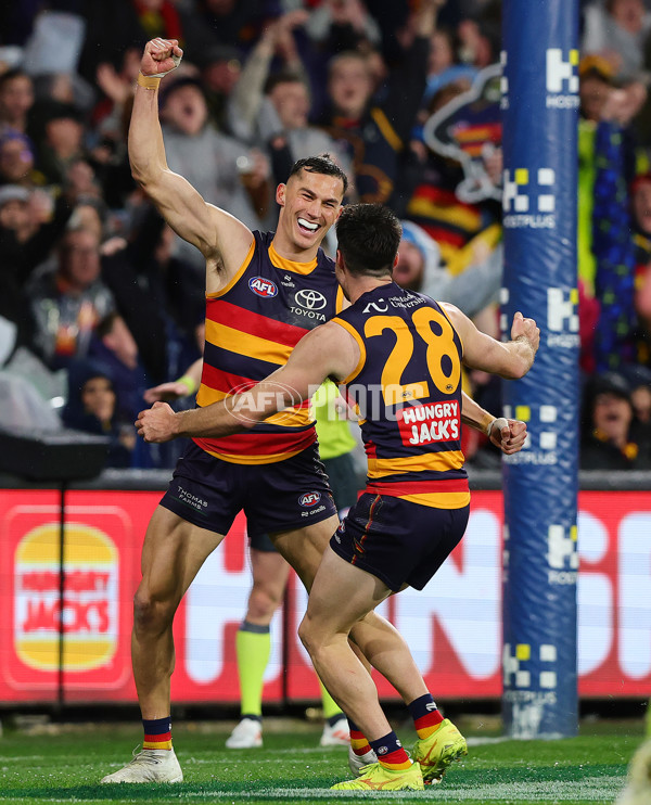 AFL 2025 Round 23 - Adelaide v Collingwood - A-61442887