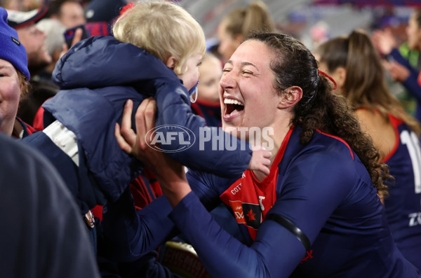 AFLW 2025 Round 01 - Western Bulldogs v Melbourne - A-61445595
