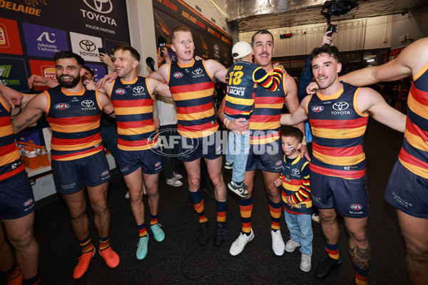 AFL 2025 Round 23 - Adelaide v Collingwood - A-61447522