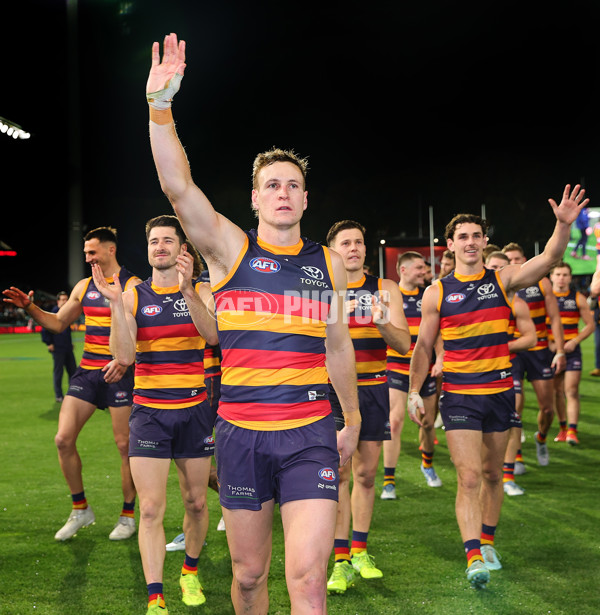 AFL 2025 Round 23 - Adelaide v Collingwood - A-61447525