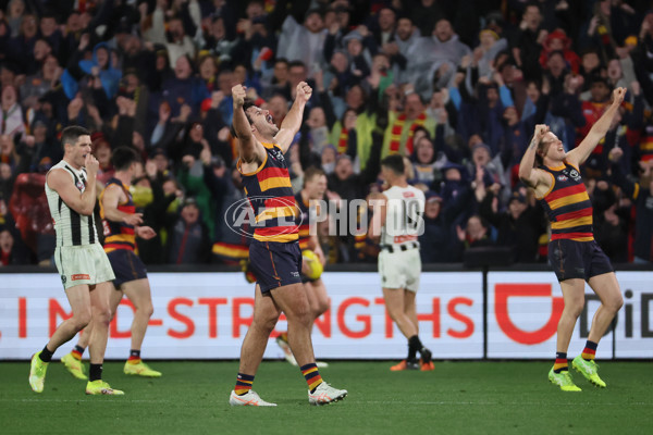 AFL 2025 Round 23 - Adelaide v Collingwood - A-61447586