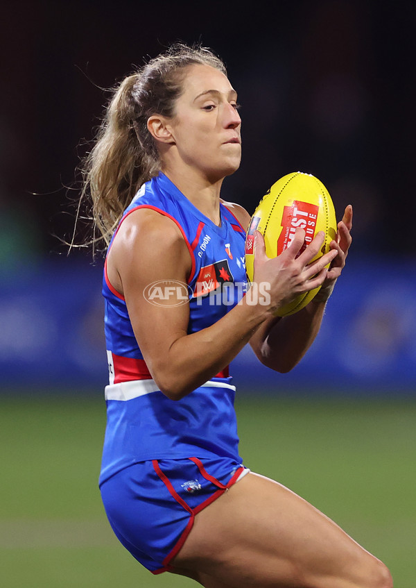 AFLW 2025 Round 01 - Western Bulldogs v Melbourne - A-61450406