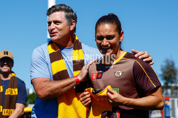 AFLW 2025 Round 01 - Brisbane v Hawthorn - A-61458765