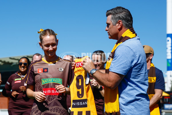 AFLW 2025 Round 01 - Brisbane v Hawthorn - A-61458774