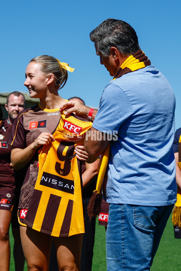 AFLW 2025 Round 01 - Brisbane v Hawthorn - A-61460433