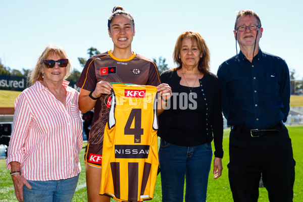 AFLW 2025 Round 01 - Brisbane v Hawthorn - A-61460447