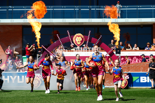 AFLW 2025 Round 01 - Brisbane v Hawthorn - A-61460497