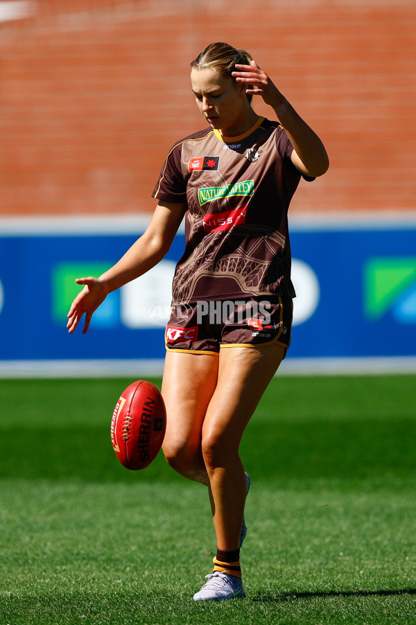 AFLW 2025 Round 01 - Brisbane v Hawthorn - A-61460501