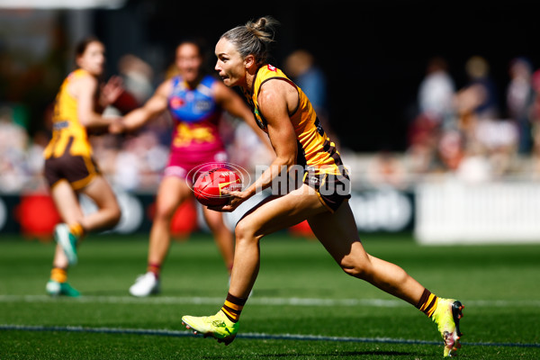 AFLW 2025 Round 01 - Brisbane v Hawthorn - A-61461389
