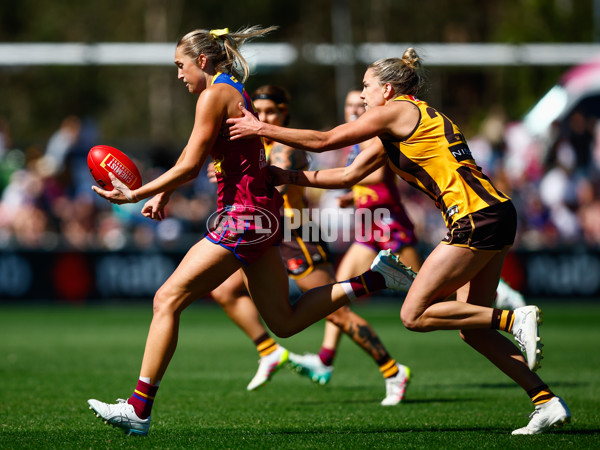 AFLW 2025 Round 01 - Brisbane v Hawthorn - A-61461402