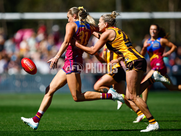 AFLW 2025 Round 01 - Brisbane v Hawthorn - A-61462684