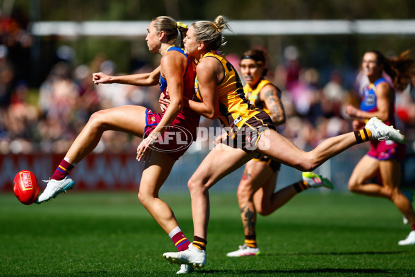 AFLW 2025 Round 01 - Brisbane v Hawthorn - A-61462686