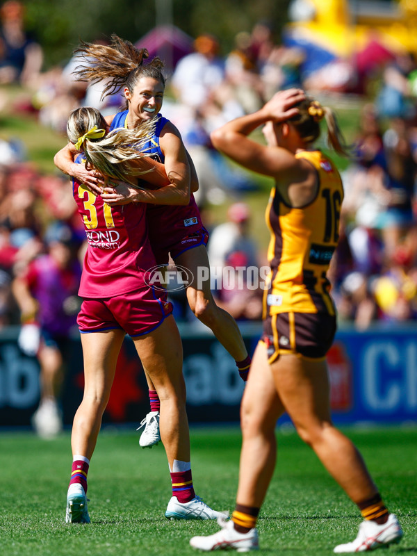 AFLW 2025 Round 01 - Brisbane v Hawthorn - A-61462700