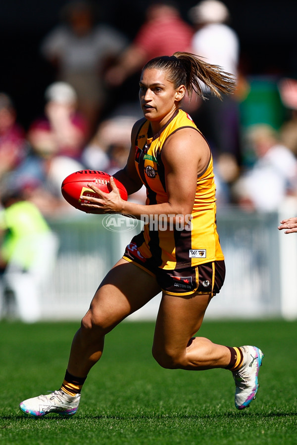 AFLW 2025 Round 01 - Brisbane v Hawthorn - A-61464240