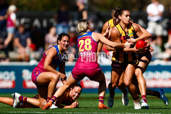 AFLW 2025 Round 01 - Brisbane v Hawthorn - A-61464242
