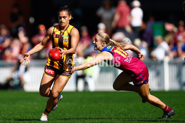 AFLW 2025 Round 01 - Brisbane v Hawthorn - A-61464254