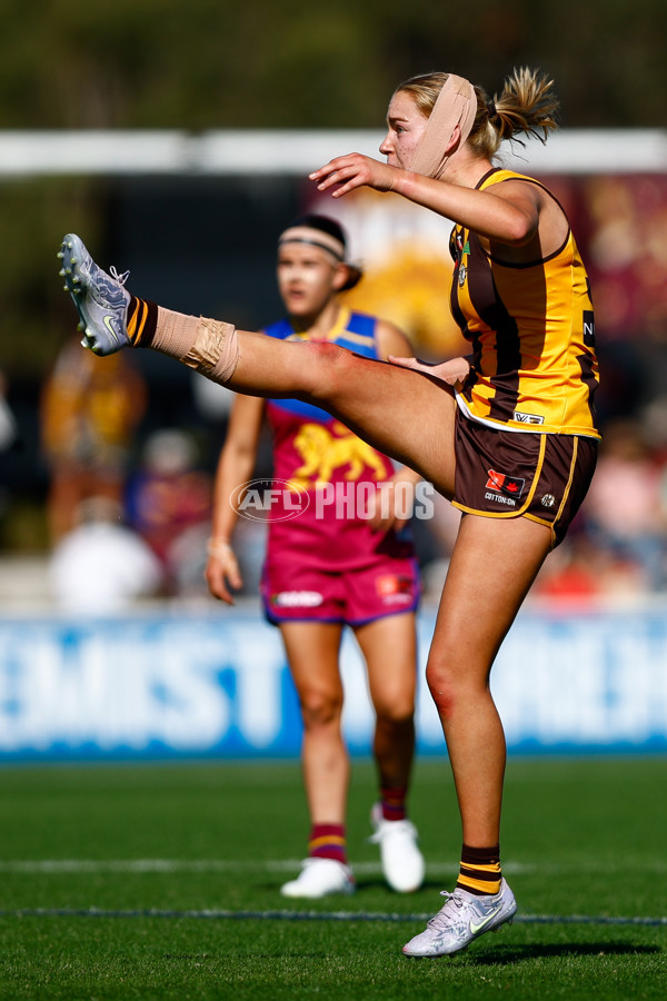 AFLW 2025 Round 01 - Brisbane v Hawthorn - A-61468073